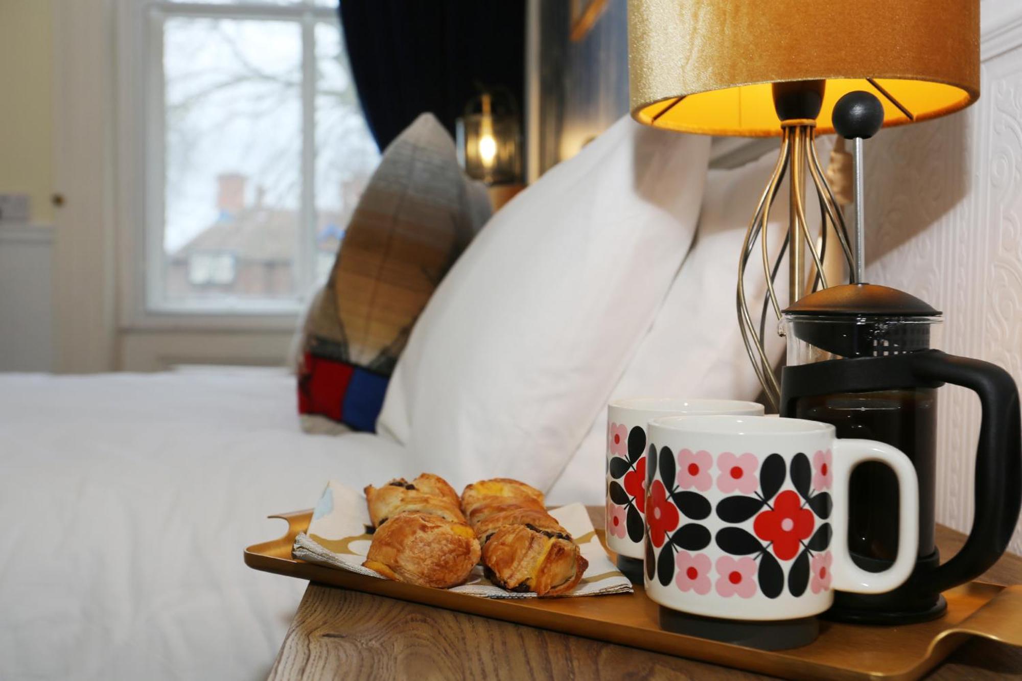 The Bishop And The Bison Bed & Breakfast Йорк Стая снимка